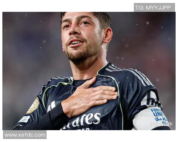 足总杯惊天冷门尤文图斯6比2逆袭皇马全场沸腾绝杀时刻令人震撼 足总杯惊天冷门尤文图斯6比2逆袭皇马全场沸腾绝杀时刻令人震撼