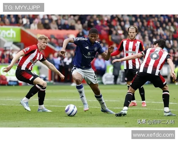 国王杯大战：那不勒斯狂胜曼联六球引发全场震撼解析