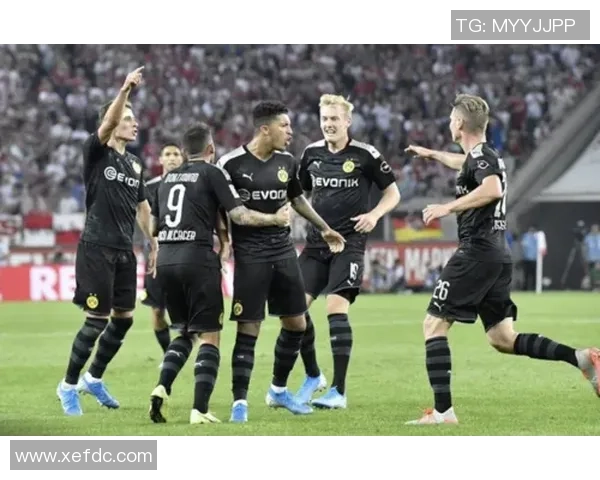 中超激战曼联与多特蒙德握手言和绝杀瞬间引发全场沸腾