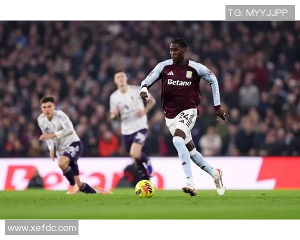 欧联杯精彩对决那不勒斯绝杀曼联全场沸腾瞬间回顾