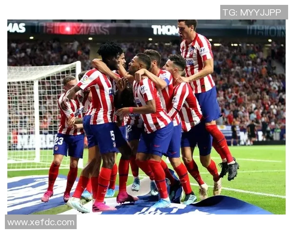 西甲精彩对决那不勒斯与拜仁激战成和绝杀瞬间震撼全场