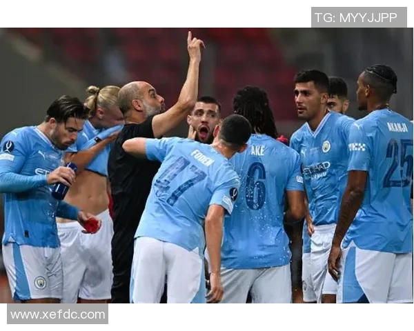 中超激战:那不勒斯与曼城平局红牌事件引发全场热议 中超激战:那不勒斯与曼城平局红牌事件引发全场热议