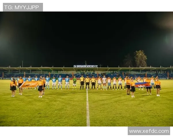 友谊赛精彩对决那不勒斯战平拜仁逆转时刻点燃全场激情