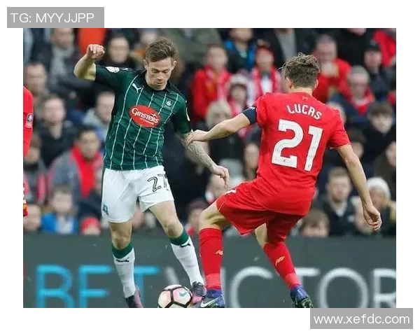 足总杯激战：那不勒斯与利物浦2-2平局精彩瞬间回顾与战术分析