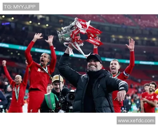 意甲激战利物浦险胜里昂红牌争议引发全场热议