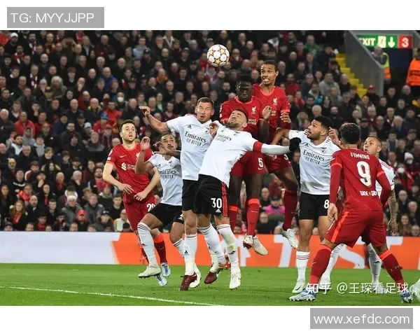 世界杯焦点战利物浦与AC米兰战平争议判罚引发全场热议