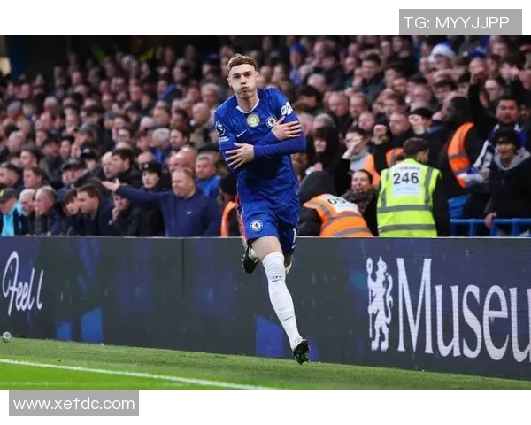 切尔西大胜尤文图斯友谊赛四球狂胜引发全场热烈反响